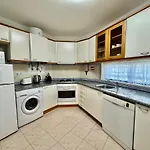Quinta Dos Pinheiros * לאגוּ‏ש